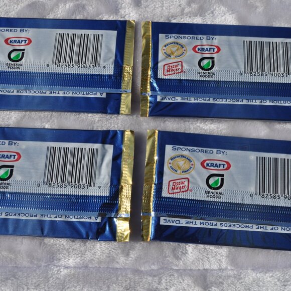 Rainbow Foods DAVE WINFIELD Limited Edition cards 4Packs 1993 4 cards each one - Picture 4 of 7